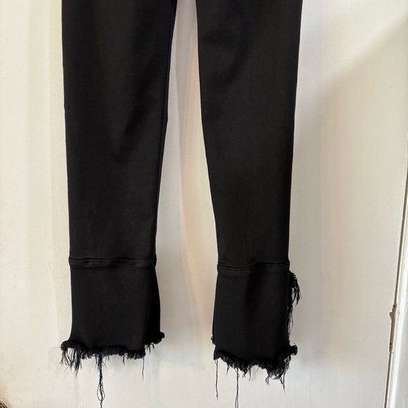 Reformation Black High Rise Distressed Raw Hem Crop Jagger Jeans 24 Puckered - Picture 5 of 14